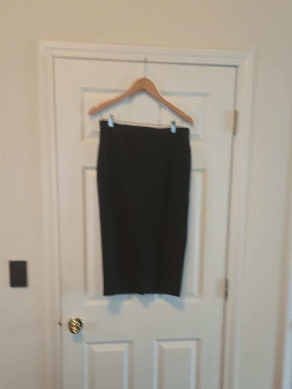 Ann Taylor Black Pencil Skirt - Classic Tailored Fit